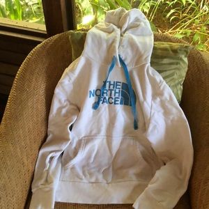 The North Face Half Dome Pullover Hoodie